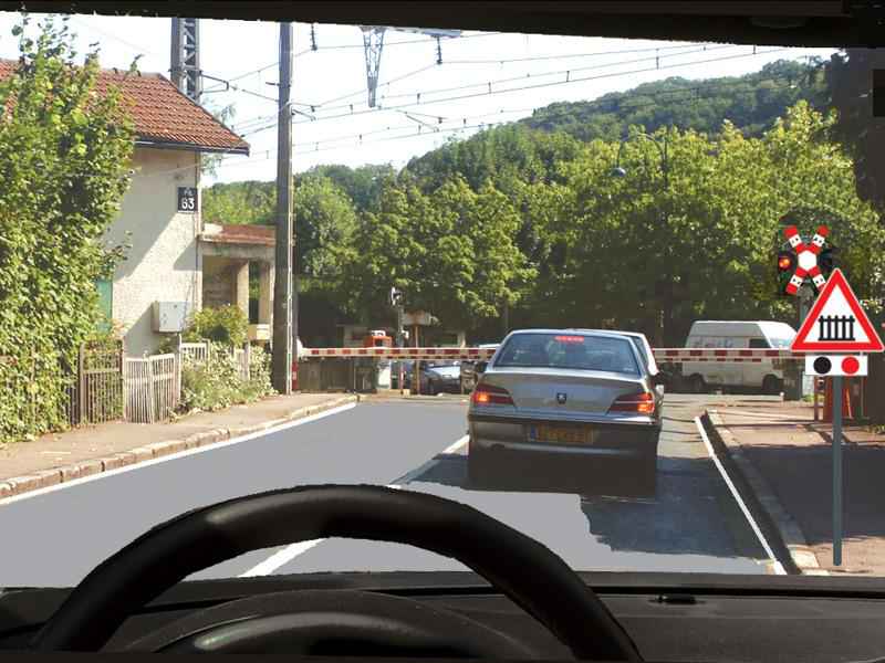 Imaginea întrebării: Panoul adițional semnifică: