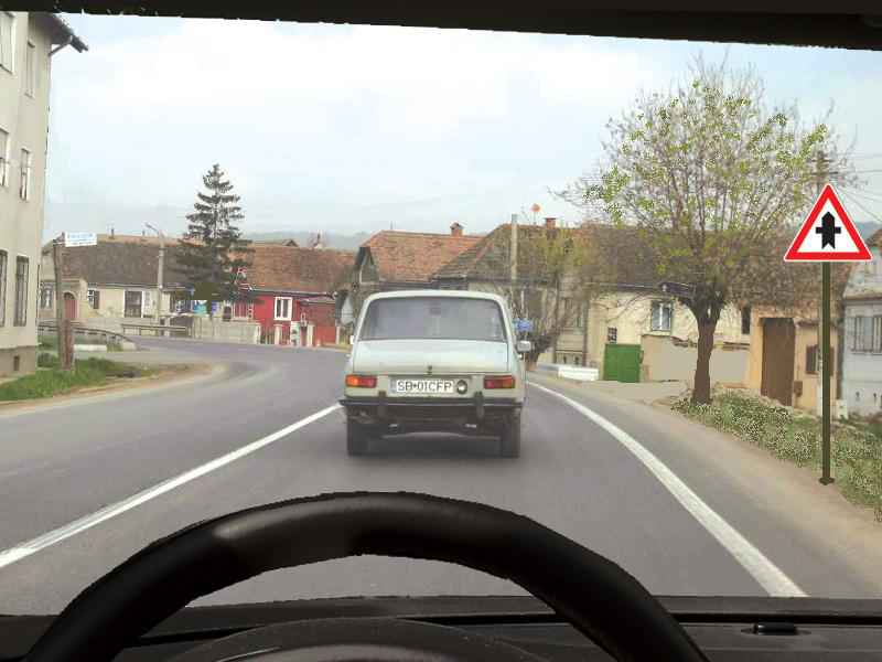 Imaginea întrebării: În prima intersecție:
